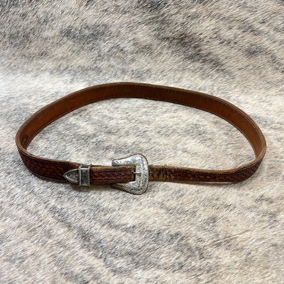 Vogt Tooled Western Belt w/ Sterling Silver Buckle - Picture 4 of 7